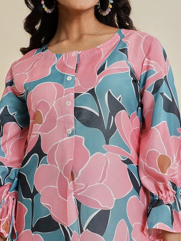 Varanga Women Teal And Pink Floral Printed Straight Kurta Paired With Bottom